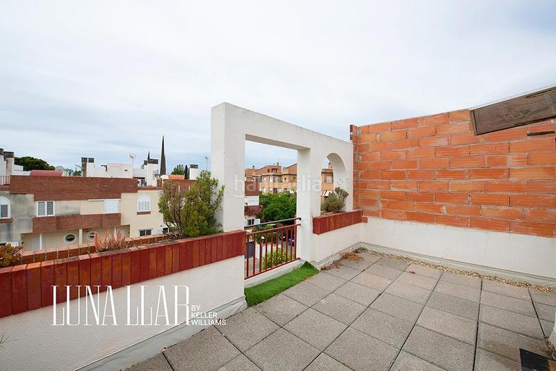 Foto e91ec495-dd70-4ee9-8541-d1b0c64cc493. Casa adosada en Can Bou Castelldefels