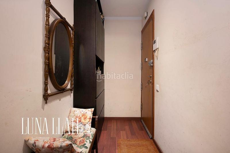 Foto 8d96341f-ef1f-4df3-8808-61d3b6beb765. Piso en Sant Antoni Barcelona