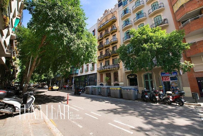 Foto 935b4369-90b1-40f8-8f00-3a6cbba972b6. Piso en Sant Antoni Barcelona