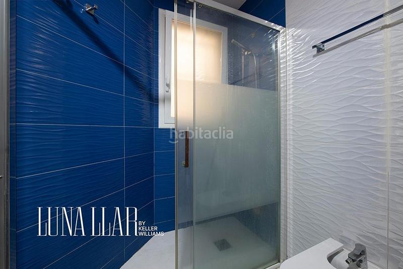 Foto c2bdad7b-cb7d-4301-a2fc-fd9395bd4211. Piso en Sant Antoni Barcelona