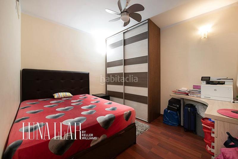Foto c9b4d359-b8c2-48ba-9a9d-4ebaa98543d7. Piso en Sant Antoni Barcelona