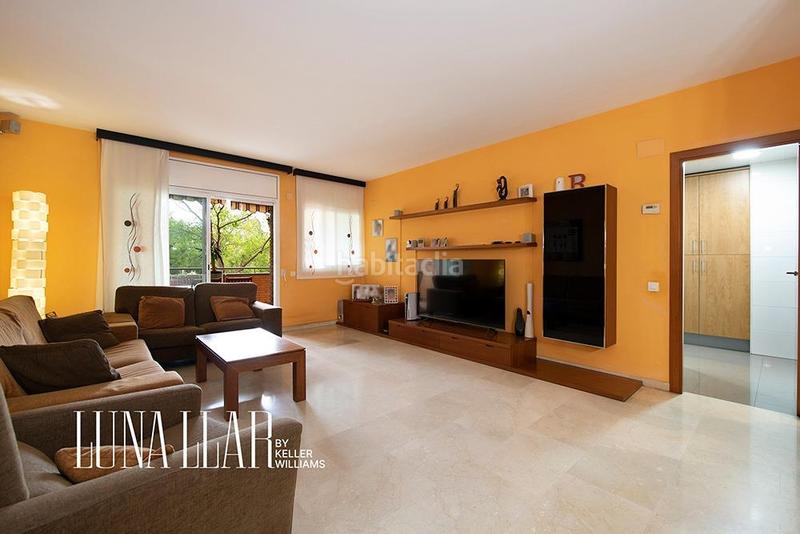 Foto 9b375e2a-7248-4bde-be70-ad5c1b4f417f. Appartamento con riscaldamento parcheggio in Centre-Estació Gavà