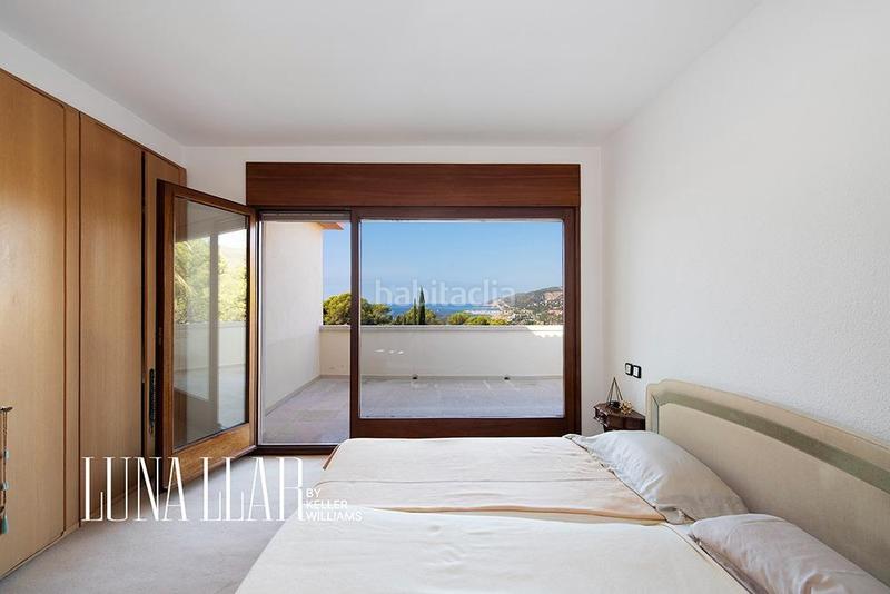 Foto 0e616e9f-feae-4a4a-b6df-de449fbd8df4. Casa amb calefacció aparcament piscina a Bellamar Castelldefels