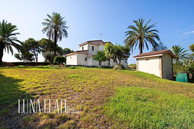 Foto b3ffafb6-0d21-474e-b778-08ec6f63d093. Casa amb calefacció aparcament piscina a Bellamar Castelldefels