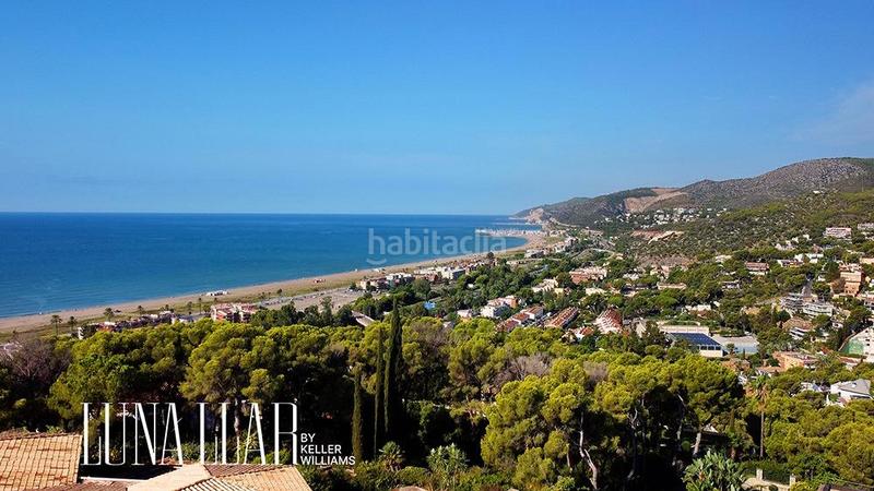 Foto c45de3c9-d4e7-48f1-a357-6703b974224f. Casa amb calefacció aparcament piscina a Bellamar Castelldefels