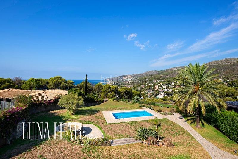 Foto dad55dc9-7d68-4c9b-b050-ec668511d2cf. Casa amb calefacció aparcament piscina a Bellamar Castelldefels