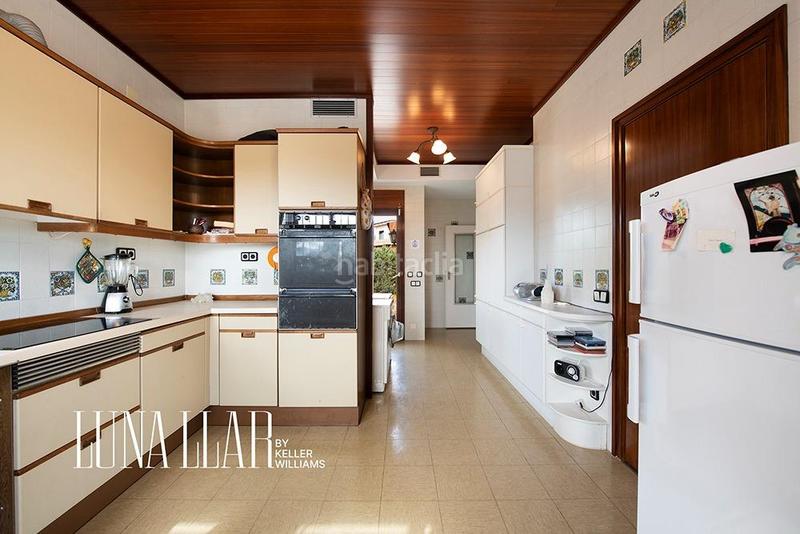 Foto cd6458dc-8abb-4bc8-b21c-a6ceed875305. House with heating parking pool in Bellamar Castelldefels