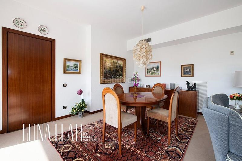 Foto 78b98c23-5270-4768-a39d-77760c2f4263. Maison avec chauffage parking piscine dans Bellamar Castelldefels