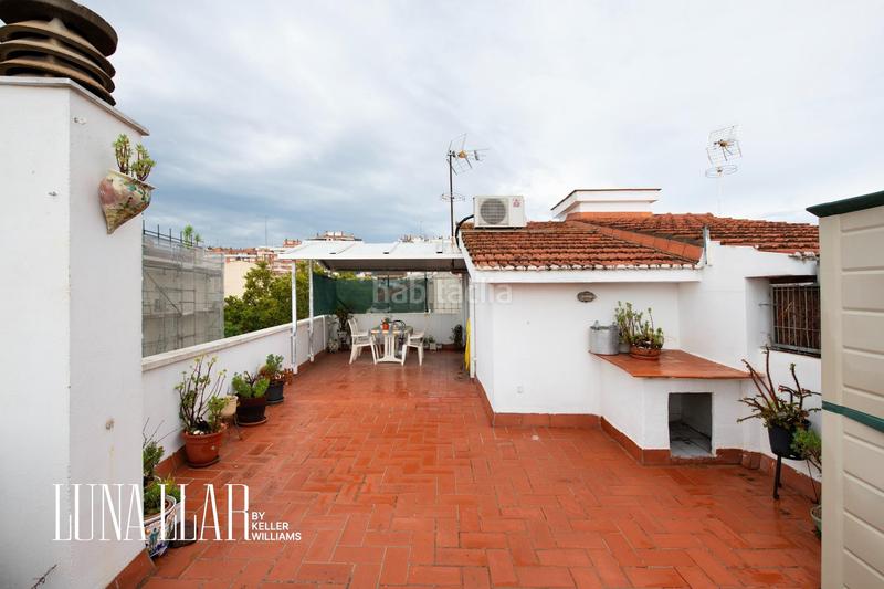 Foto e97ce049-ea93-4ca9-a7a2-0bd68fb84a0b. Casa adossada amb aparcament a Centre-Estació Gavà