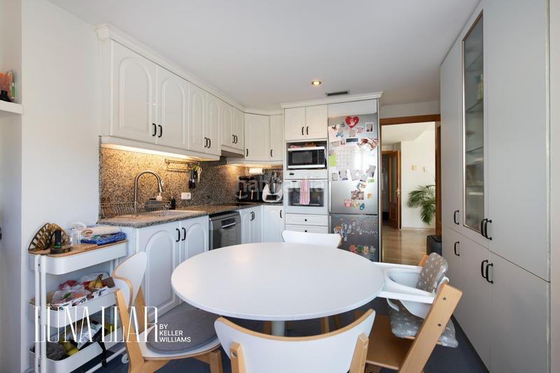 Foto d1c76f46-caef-4dec-a19f-79cbc6167b6e. Ático  dúplex con vistas al mar en les botigues de Sitges Sitges