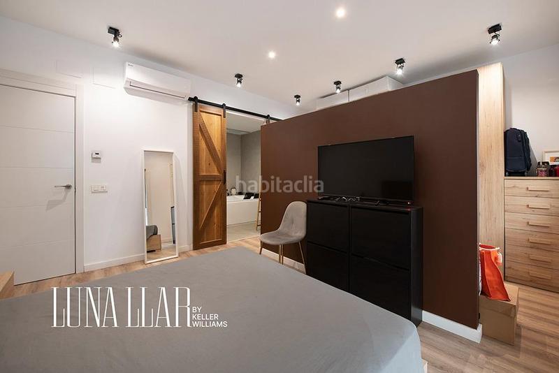 Foto 5ec051e4-890d-41b3-94e9-eb7a638b1896. Maison jumelée avec chauffage parking dans Passeig Maragall Gavà