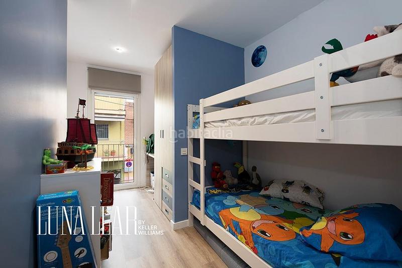 Foto b32b8f08-5b2e-496f-a9b5-014c67994d54. Semi detached house with heating parking in Passeig Maragall Gavà