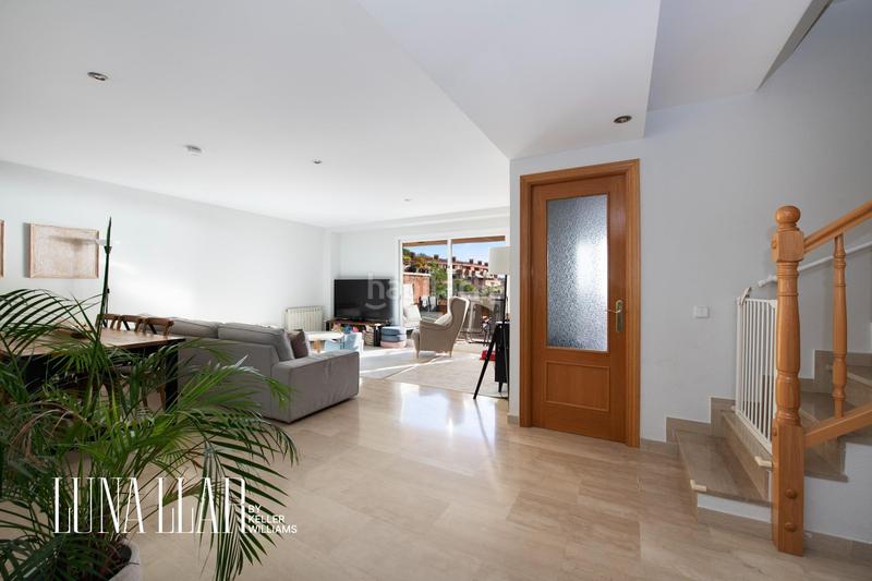 Foto 11248463-5280-47a1-b723-cbc0807819b0. Attico con parcheggio in les botigues de Sitges Sitges