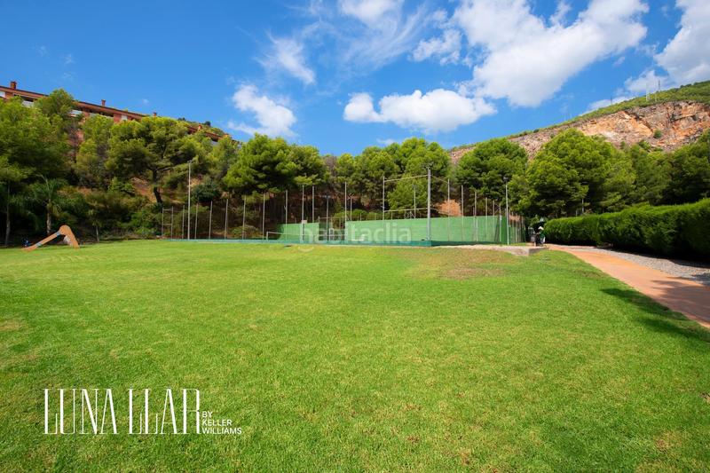 Foto 82de1f16-f958-45e3-ac0d-0deeec3cdb14. Attico con parcheggio in les botigues de Sitges Sitges