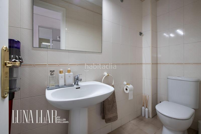 Foto 46b8c69a-8118-4a32-925d-65e38e6dbe84. Casa a schiera con riscaldamento parcheggio in La Pineda Castelldefels