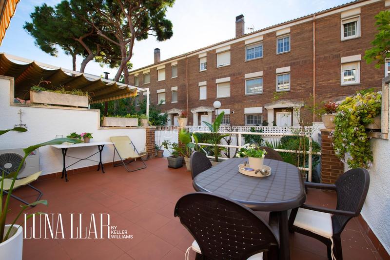 Foto 91c339ac-3214-4d09-86fd-1945f51d6907. Casa a schiera con riscaldamento parcheggio in La Pineda Castelldefels