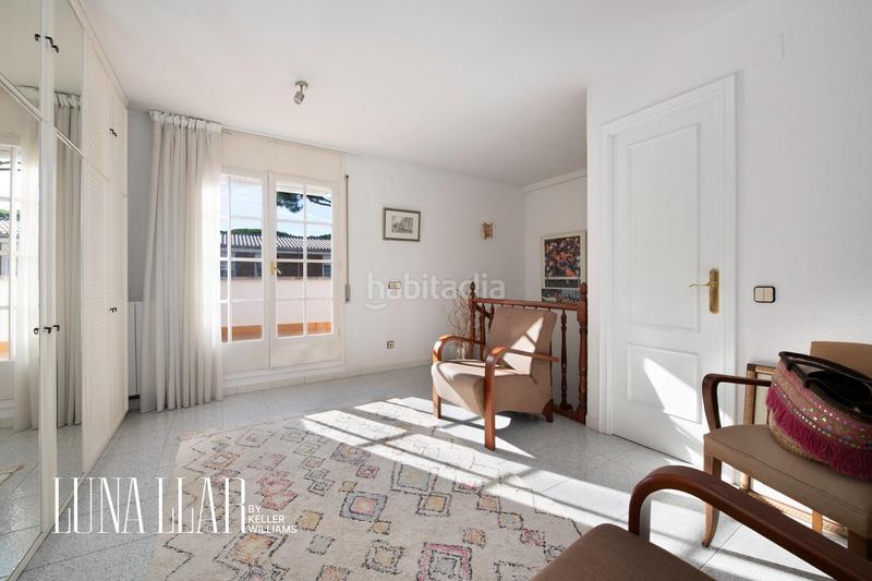 Foto d4e82e79-c510-46ae-abd0-8cdd47a61a92. Casa a schiera con riscaldamento parcheggio in La Pineda Castelldefels