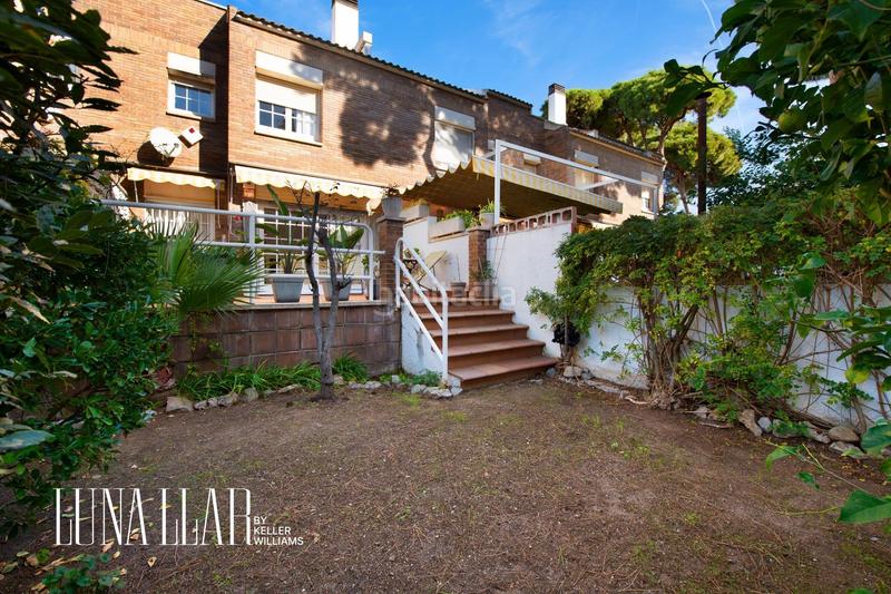 Foto 05759f70-e916-46cf-9340-520c6acfff19. Reihenhaus mit heizung parking in La Pineda Castelldefels