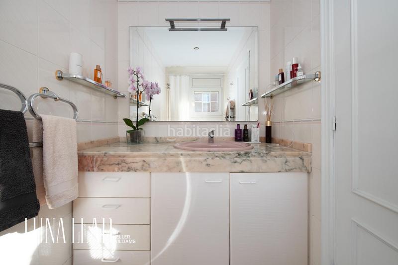 Foto 73f2a5a6-5bc3-43a9-9ca0-adb82c014795. Reihenhaus mit heizung parking in La Pineda Castelldefels