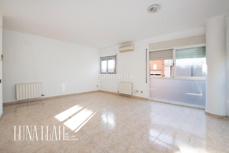Foto 8f6fc701-3b4c-43fb-81ed-e46021796926. Appartement avec parking dans Centre Castelldefels