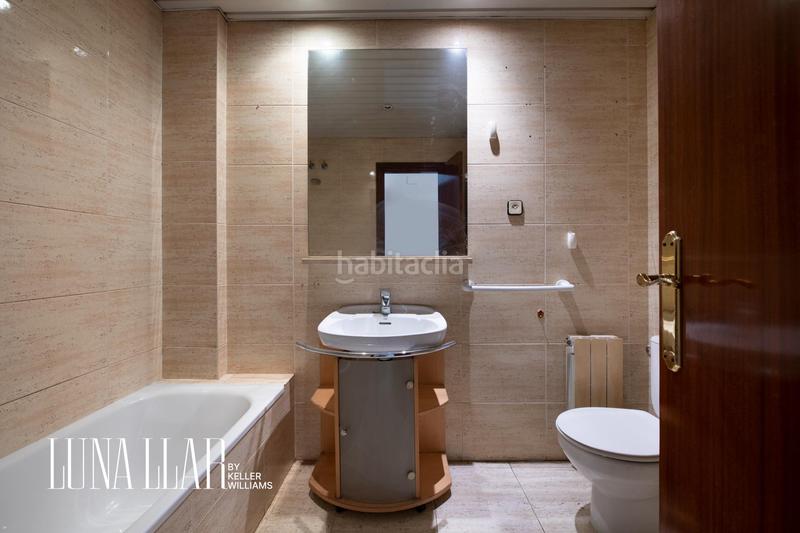 Foto be13e7de-ad0a-489d-89dd-6d9bd919d24c. Appartement avec parking dans Centre Castelldefels