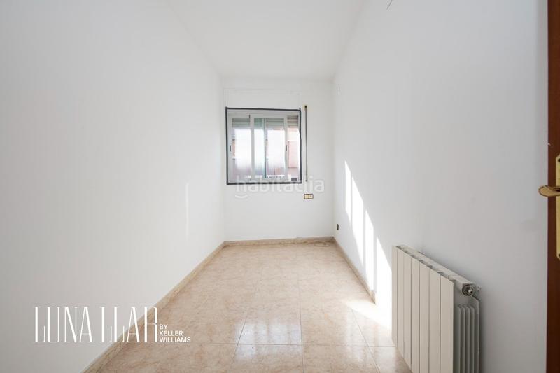 Foto 4c2135a4-f580-480f-90a7-2646ef59dba4. Etagenwohnung mit parking in Centre Castelldefels