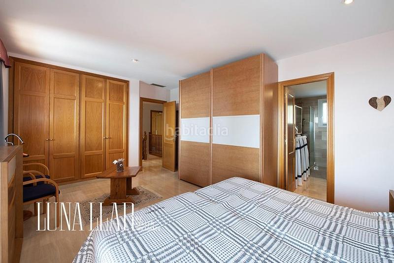 Foto 54442c4d-70a8-4ec4-8a80-edde06386c37. Attico con riscaldamento parcheggio piscina in les botigues de Sitges Sitges