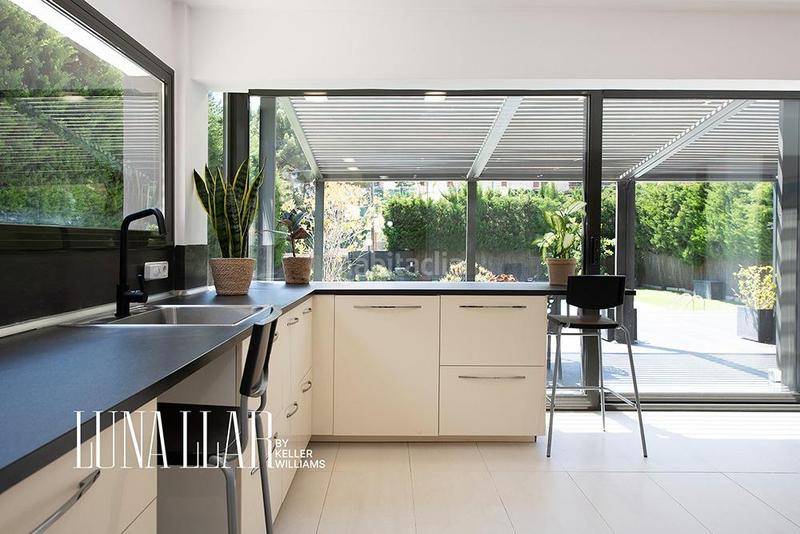 Foto 39529e04-3ada-42e0-8c0b-c84bf9efb407. Maison avec chauffage parking piscine dans El Poal Castelldefels