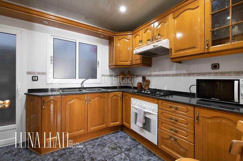 Foto 3789992b-1b74-453a-bce1-613304f46607. Ground floor in La Gavarra Cornellà de Llobregat