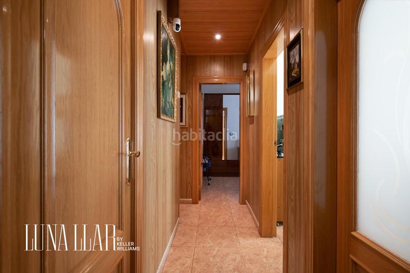 Foto d1ebac79-ef73-4c9c-b000-bfe960eb14c1. Ground floor in La Gavarra Cornellà de Llobregat