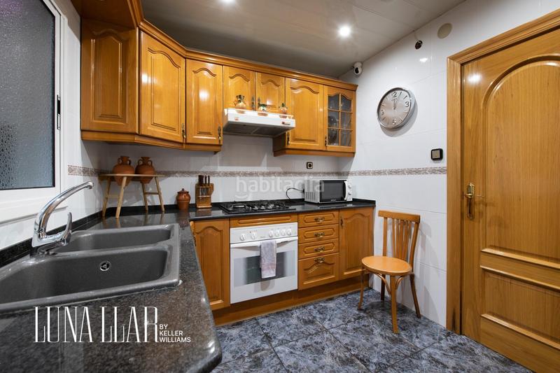 Foto 815853f2-fcae-445e-92f9-f78edce86636. Piano terra in La Gavarra Cornellà de Llobregat