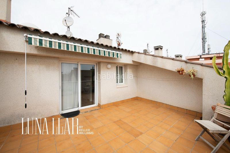 Foto 4d2b6a2f-0dfa-4d74-8633-c1785605b5fd. Casa adossada amb calefacció aparcament a Torrent Ballester Viladecans