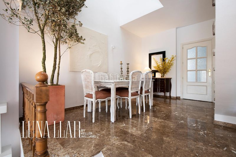 Foto 54911fbf-559b-47f9-9016-eefce55804a1. Casa adossada amb calefacció aparcament a Torrent Ballester Viladecans