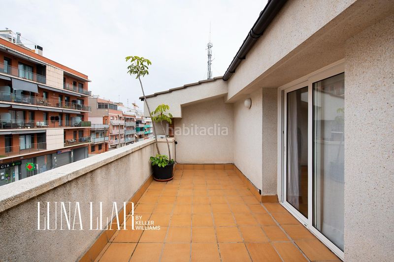 Foto 5e1d3f59-7f8b-49eb-8809-84205f8620d1. Casa adossada amb calefacció aparcament a Torrent Ballester Viladecans