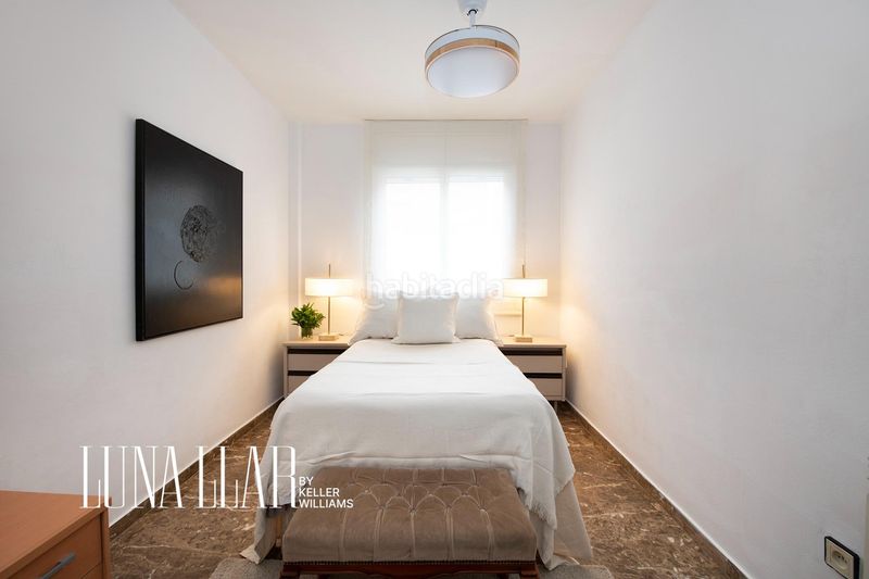 Foto f37e14c5-a855-40b9-bd44-cc13675ab8ce. Casa adossada amb calefacció aparcament a Torrent Ballester Viladecans