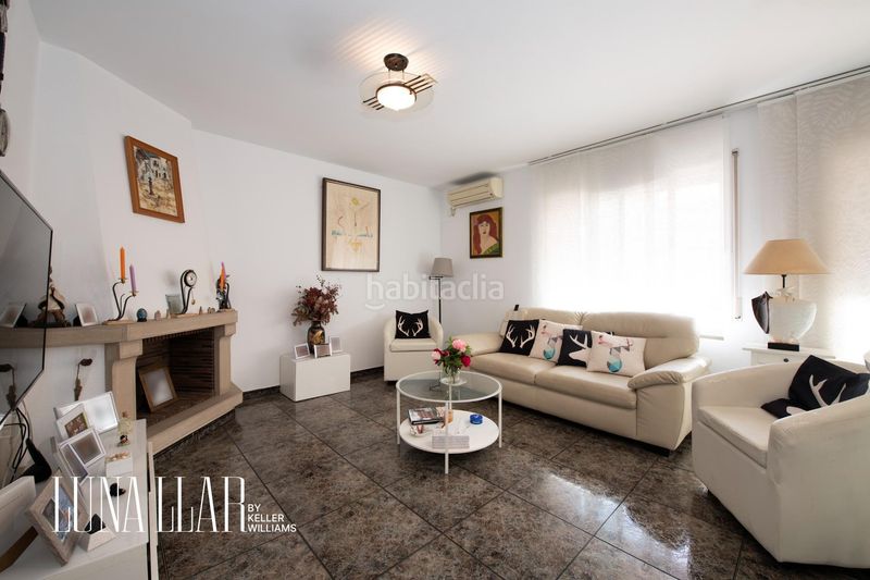 Foto 39897782-be92-4025-b595-97ddd69c9e21. Pis a Centre Castelldefels