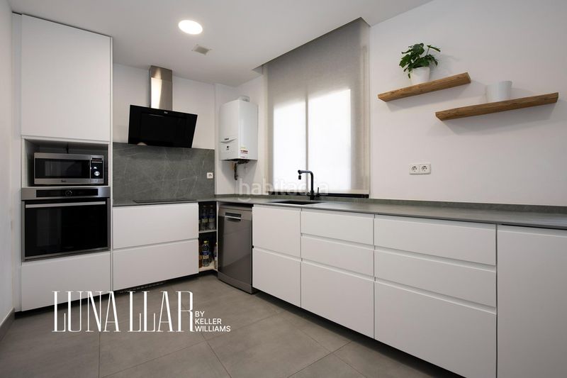 Foto 0fc2fc4f-26cf-4551-8f18-b5b1ba55c758. Dúplex a Vista Alegre Castelldefels