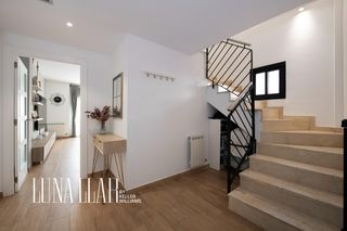 Duplex à Vista Alegre. Dúplex reformado en canyars, castelldefels