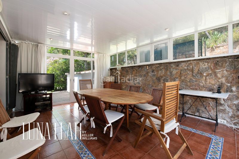 Foto 0d4b8704-1489-4e4a-9fd9-c519bebe1abb. Casa amb aparcament a Bellamar Castelldefels