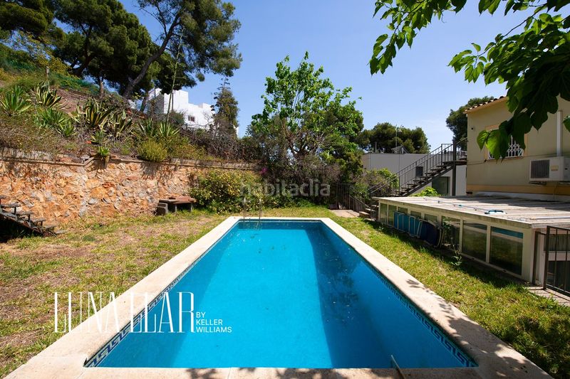 Foto 5391f57d-6e4b-4ef6-8696-a8d355587e87. Casa amb aparcament a Bellamar Castelldefels