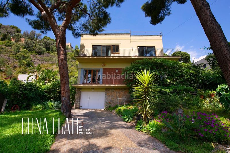 Foto 7a7d63cd-1779-4c4e-9ee0-eb522e5ced6e. Casa amb aparcament a Bellamar Castelldefels