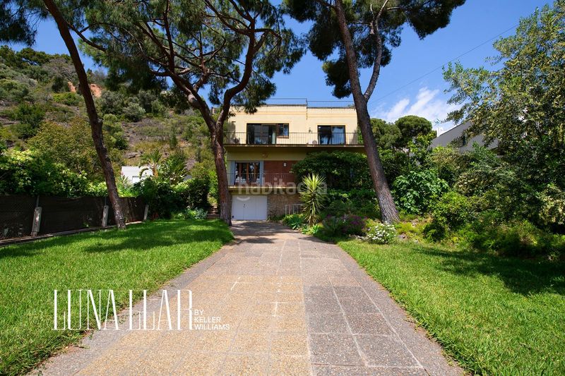 Foto 8e116b77-3cd5-4a57-9651-4277b823daec. Casa amb aparcament a Bellamar Castelldefels