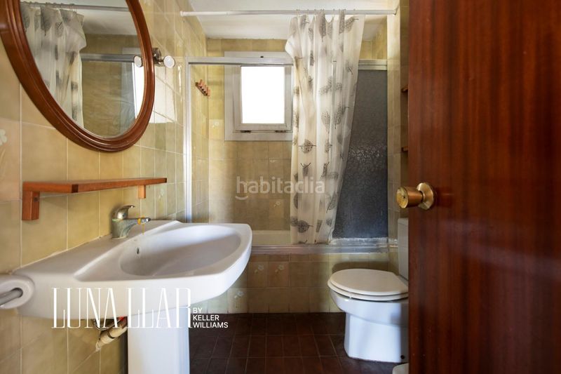 Foto aa39934a-475f-4fb2-b3f3-f5b27c329cf4. Pis a Baixador Castelldefels