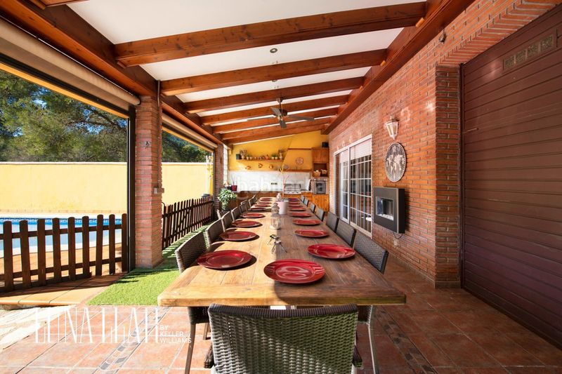 Foto 142f8a7d-0465-4a5e-bc55-b2e0a1a29995. Casa amb calefacció a Bruguers Gavà
