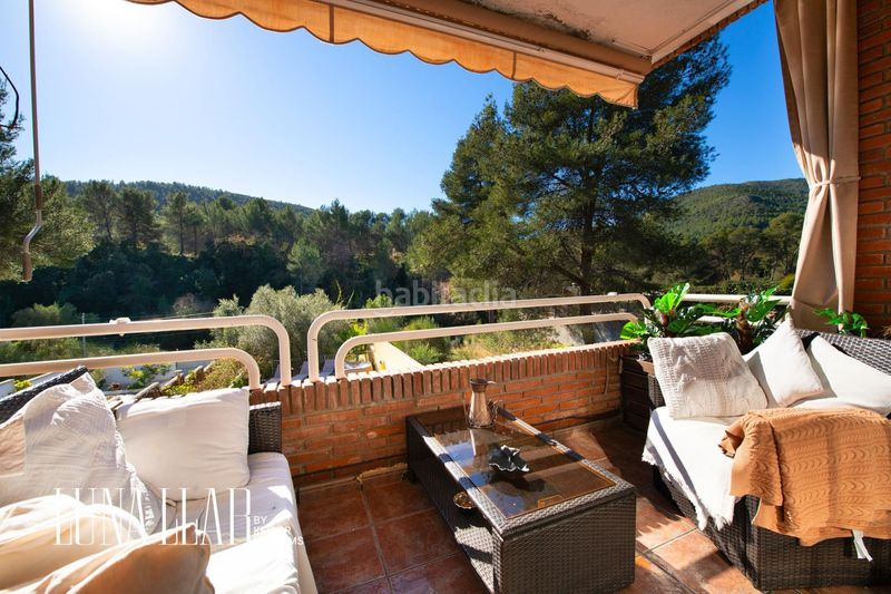 Foto 9d90b0c6-d89e-4a14-9b30-4e25563f3882. Casa amb calefacció a Bruguers Gavà