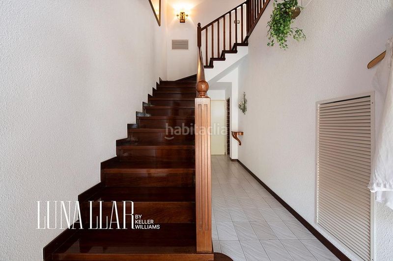 Foto bcaa37f3-b4d9-4c61-b2d2-57daad2c8d05. Casa amb aparcament a Bellamar Castelldefels