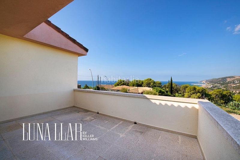 Foto f5edfc10-8f23-4041-9f04-feecacd6592f. Casa amb aparcament a Bellamar Castelldefels