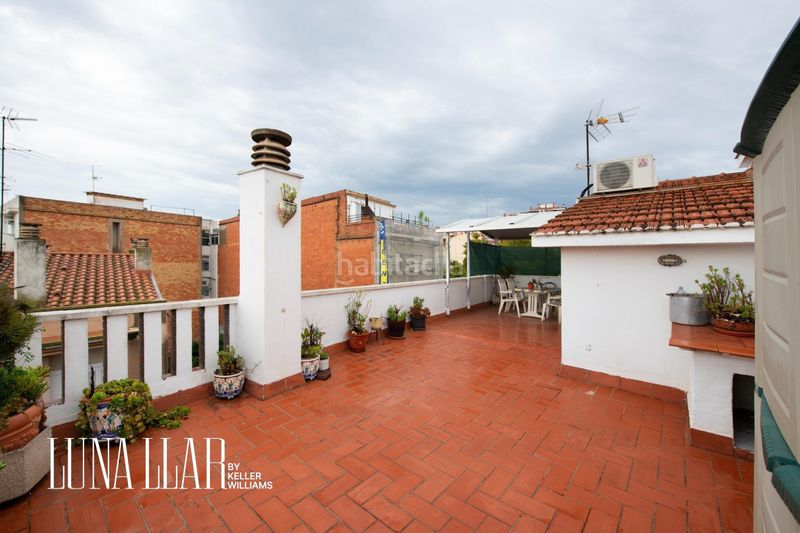 Foto c1ffb46b-a8a8-4993-85b2-1de1ff7fa8a5. Casa adossada a Centre-Estació Gavà