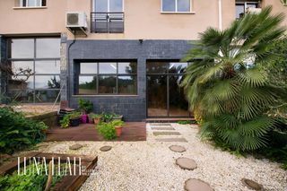 Casa adossada a Sant Climent de Llobregat -  CREU DE LA