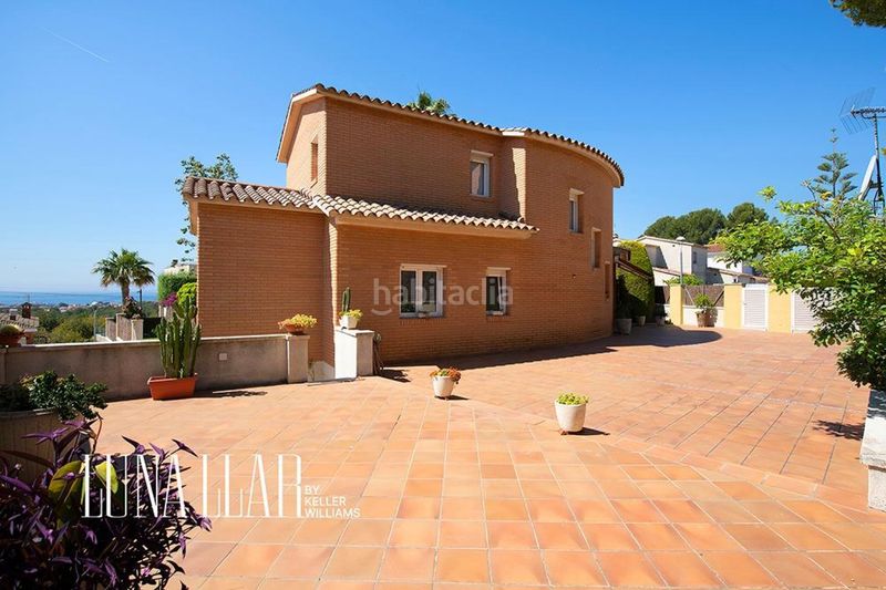 Foto 2a707445-ab4b-485c-84c0-ed360aa5aa68. Casa amb calefacció a Ciutat jardí Bonanova Calafell